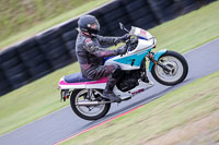 Vintage-motorcycle-club;eventdigitalimages;mallory-park;mallory-park-trackday-photographs;no-limits-trackdays;peter-wileman-photography;trackday-digital-images;trackday-photos;vmcc-festival-1000-bikes-photographs